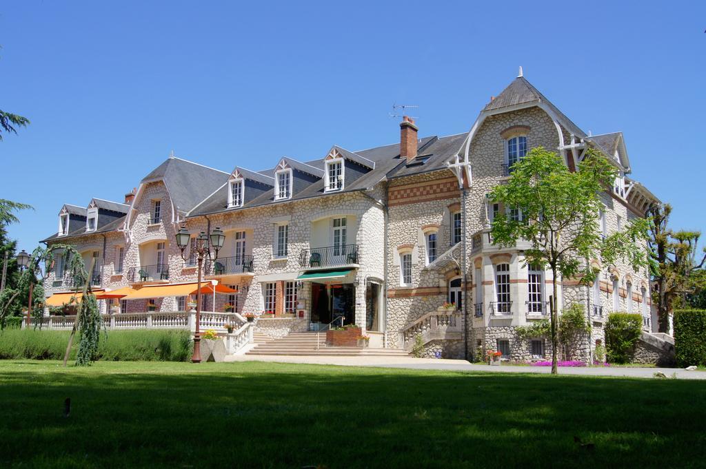 Logis Hotel Restaurant Le Parc Salbris Exterior photo