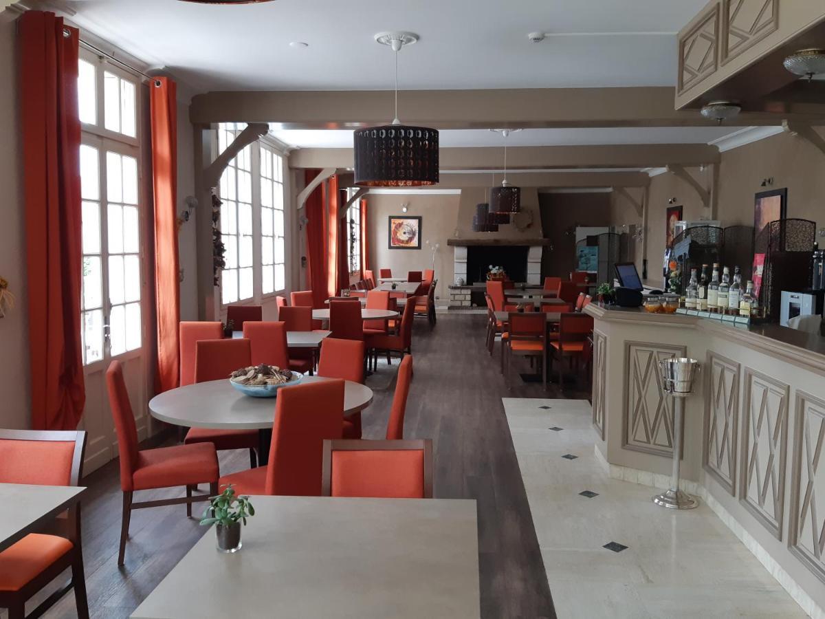 Logis Hotel Restaurant Le Parc Salbris Exterior photo